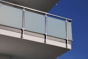 balkongelander aus glass